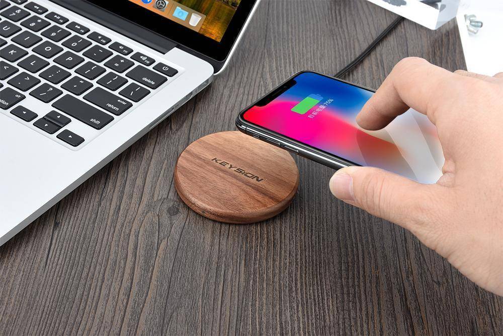 FastCharge Wireless Charger (Wood) - Balma Home